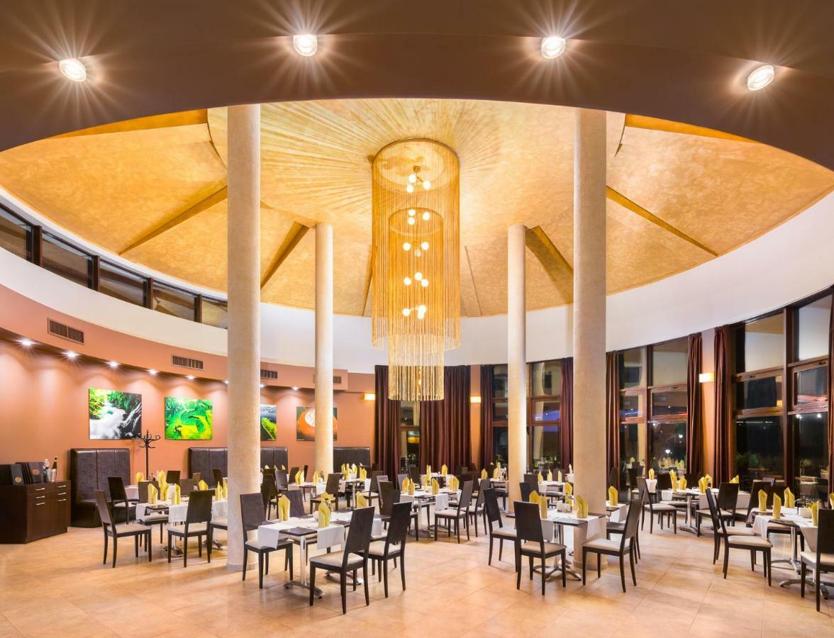 Hotel Sevtopolis Medical & Spa Pavel Banya Εξωτερικό φωτογραφία
